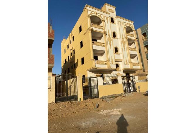 8115760 - Property Image 3