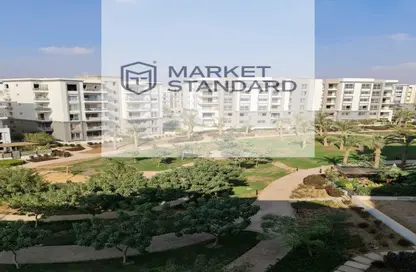 Apartment - 3 Bedrooms - 4 Bathrooms for sale in The Residences - Hyde Park - New Cairo City - Cairo