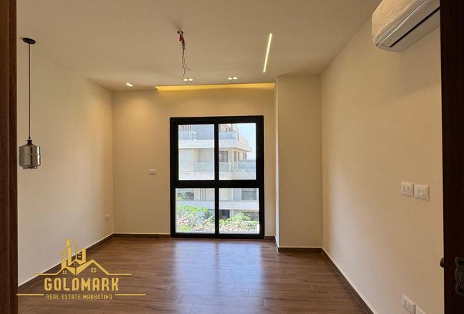 8092960 - Property Image 2
