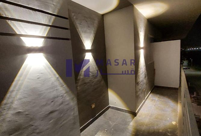 8393184 - Property Image 2