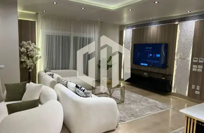 Twin House - 4 Bedrooms - 5 Bathrooms for rent in Mountain View Hyde Park - 5th Settlement Compounds - The 5th Settlement - New Cairo City - Cairo
