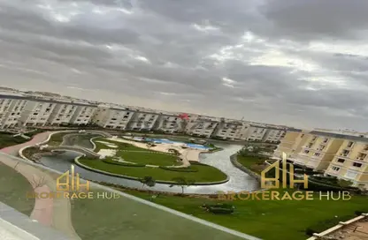 Penthouse - 2 Bedrooms - 3 Bathrooms for sale in Mountain View Hyde Park - 5th Settlement Compounds - The 5th Settlement - New Cairo City - Cairo