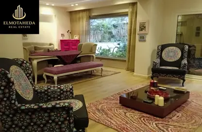 Apartment - 3 Bedrooms - 4 Bathrooms for sale in Sarayat Al Maadi - Hay El Maadi - Cairo