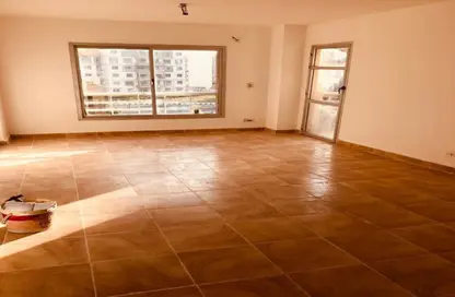 شقة - 3 غرف نوم - 2 حمامات للبيع في مدينتي - القاهرة