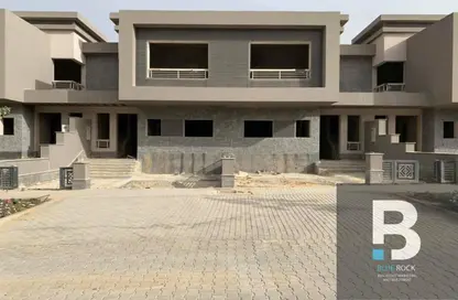 Townhouse - 4 Bedrooms - 4 Bathrooms for sale in New Giza - Cairo Alexandria Desert Road - 6 October City - Giza