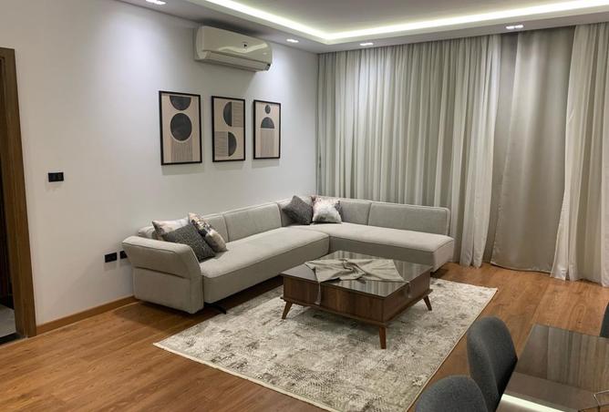 8232058 - Property Image 2