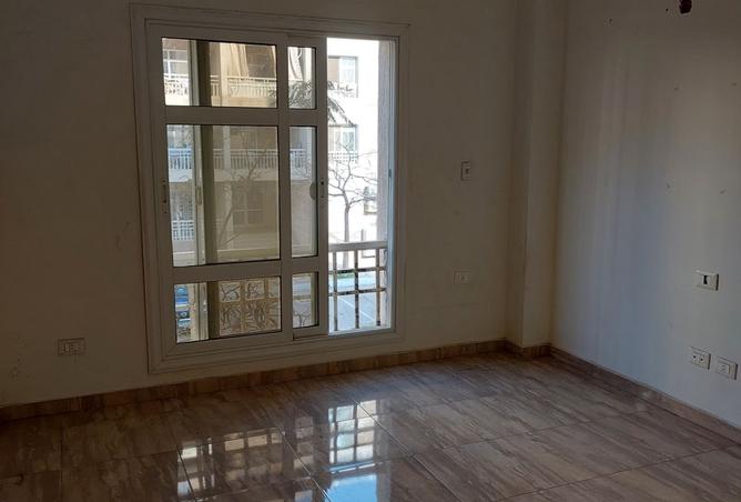 8338068 - Property Image 3