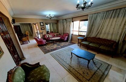 Apartment - 3 Bedrooms - 2 Bathrooms for sale in Al Thawra St. - Almazah - Heliopolis - Masr El Gedida - Cairo