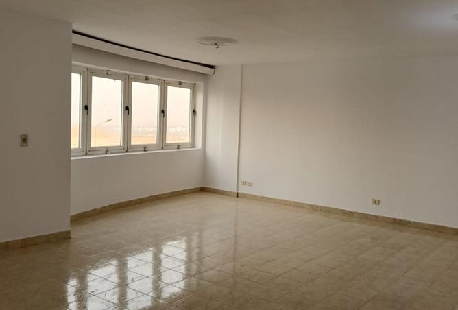 8413585 - Property Main Image