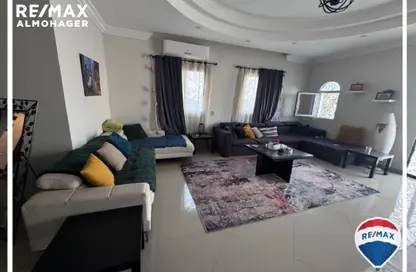 Villa - 6 Bedrooms - 4 Bathrooms for sale in Pyramids Hills - Cairo Alexandria Desert Road - 6 October City - Giza