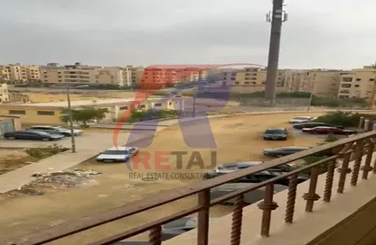 Apartment - 3 Bedrooms - 2 Bathrooms for sale in Mohamed Naguib Axis - Abou El Houl - New Cairo City - Cairo