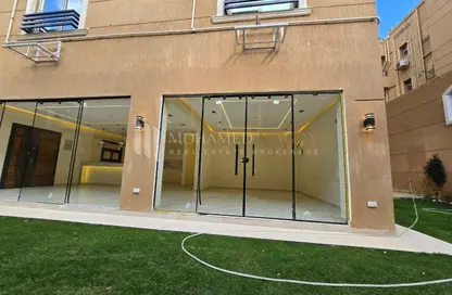 شقة - 3 غرف نوم - 3 حمامات للبيع في طريق غرب سوميد - غرب سوميد - مدينة 6 أكتوبر - الجيزة