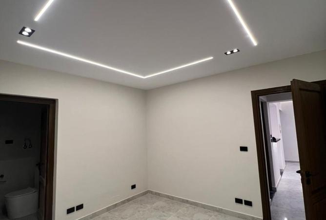 8311329 - Property Image 2