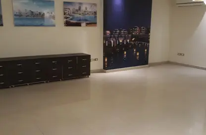 Office Space - Studio - 3 Bathrooms for rent in Al Falah St. - Mohandessin - Giza