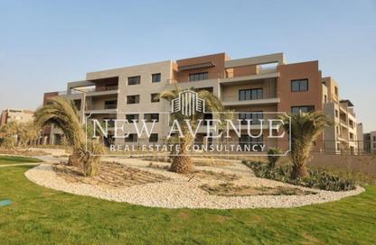Apartment - 2 Bedrooms - 3 Bathrooms for sale in District 5 - 5th Settlement Compounds - The 5th Settlement - New Cairo City - Cairo
