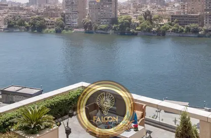 Apartment - 3 Bedrooms - 3 Bathrooms for sale in Abou Al Feda St. - Zamalek - Cairo