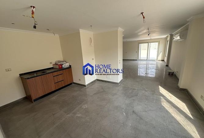 8165212 - Property Image 2