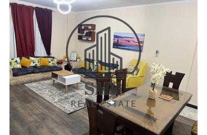 Apartment - 2 Bedrooms - 1 Bathroom for rent in Talaat Mostafa St. - Rehab City Second Phase - Al Rehab - New Cairo City - Cairo