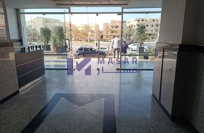 مساحات مكتبية - استوديو - 1 حمام للايجار في شارع التسعين الشمالي - التجمع الخامس - مدينة القاهرة الجديدة - القاهرة