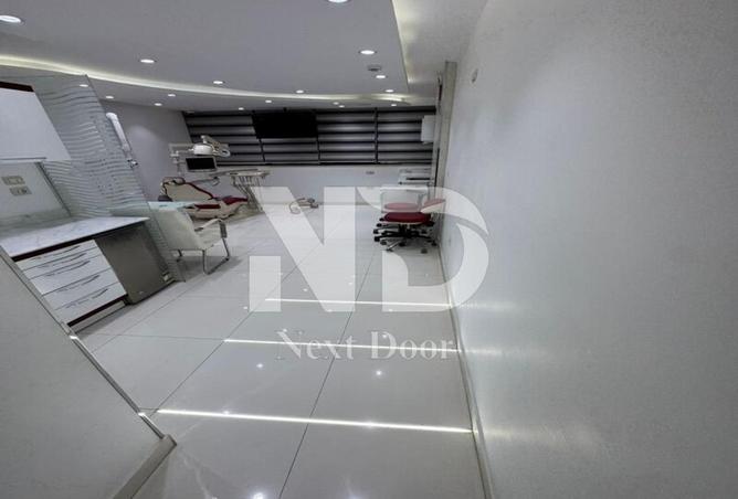 8310794 - Property Image 2