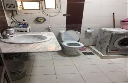 Apartment - 2 Bedrooms - 1 Bathroom for sale in Masaken Zahraa Nasr City St. - Zahraa Madinat Nasr - Nasr City - Cairo
