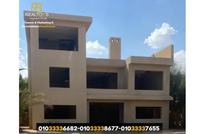 Villa - 3 Bedrooms - 2 Bathrooms for sale in Tara - Sheikh Zayed Compounds - Sheikh Zayed City - Giza