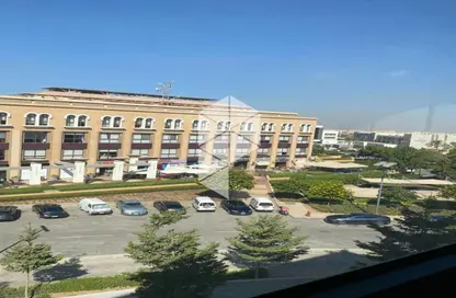 طابق كامل - استوديو - 8 حمامات للايجار في ميفيدا - كمبوندات التجمع الخامس - التجمع الخامس - مدينة القاهرة الجديدة - القاهرة