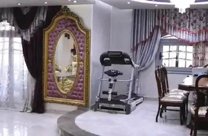 شقة - 3 غرف نوم - 2 حمامات للبيع في شارع 20 - الحي الثاني - التجمع الخامس - مدينة القاهرة الجديدة - القاهرة