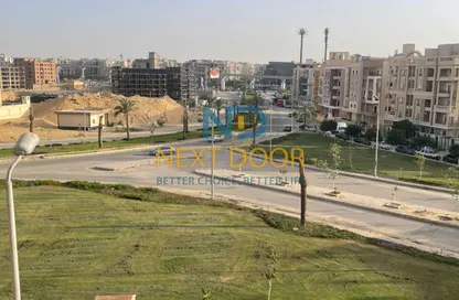 Apartment - 3 Bedrooms - 3 Bathrooms for sale in South Lotus - El Lotus - New Cairo City - Cairo