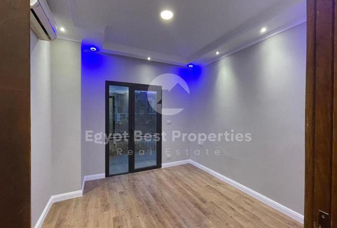 8039295 - Property Image 2