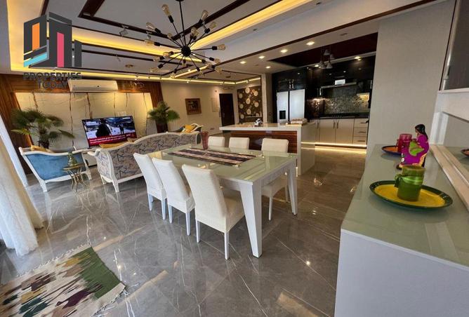 8425769 - Property Image 2