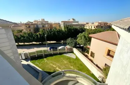 Apartment - 2 Bedrooms - 2 Bathrooms for rent in Al Shouyfat - 5th Settlement Compounds - The 5th Settlement - New Cairo City - Cairo