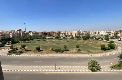 شقة - 3 غرف نوم - 2 حمامات للبيع في محور احمد شوقي - البنفسج 1 - البنفسج - مدينة القاهرة الجديدة - القاهرة