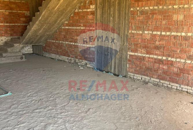 8129395 - Property Image 2