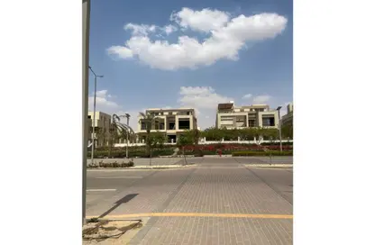 Villa - 5 Bedrooms - 7 Bathrooms for sale in Palm Hills New Cairo - 5th Settlement Compounds - The 5th Settlement - New Cairo City - Cairo