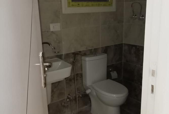 8223320 - Property Image 2