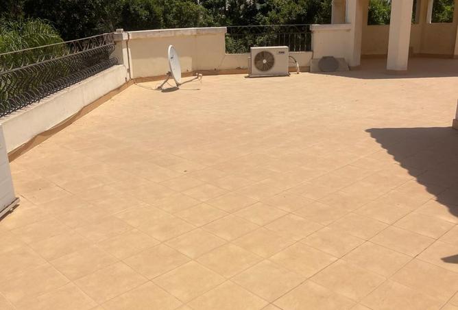 8470024 - Property Image 2