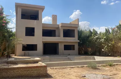 Villa - 6 Bedrooms - 7 Bathrooms for sale in Tara - Sheikh Zayed Compounds - Sheikh Zayed City - Giza