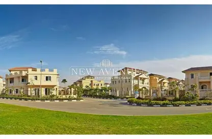 Villa - 4 Bedrooms - 5 Bathrooms for sale in Maxim - The 1st Settlement - New Cairo City - Cairo