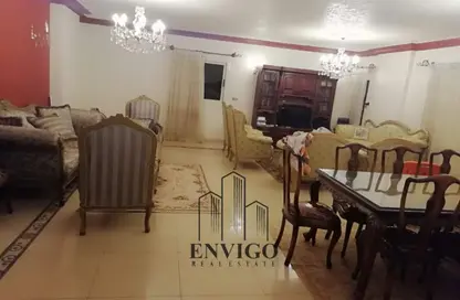 Apartment - 3 Bedrooms - 2 Bathrooms for sale in Zakaria Othman St. - 8th Zone - Nasr City - Cairo