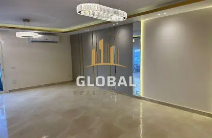 Apartment - 3 Bedrooms - 2 Bathrooms for rent in Mountain View iCity - 5th Settlement Compounds - The 5th Settlement - New Cairo City - Cairo