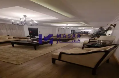دوبلكس - 3 غرف نوم - 2 حمامات للبيع في المستثمرين الجنوبية - مدينة القاهرة الجديدة - القاهرة