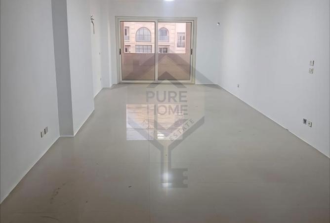 8251484 - Property Image 2