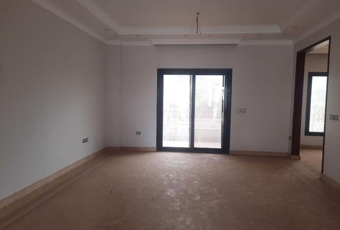 8221840 - Property Image 3