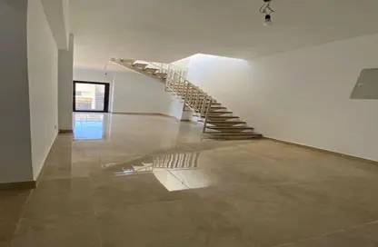 (بنتهاوس  (روف - 2 غرف نوم - 3 حمامات للبيع في فيفث سكوير - التجمع الخامس - مدينة القاهرة الجديدة - القاهرة