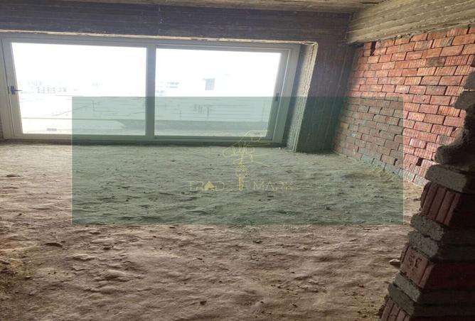 8330750 - Property Image 2