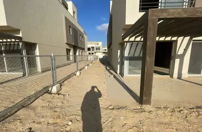Townhouse - 3 Bedrooms - 4 Bathrooms for sale in Palm Hills New Cairo - 5th Settlement Compounds - The 5th Settlement - New Cairo City - Cairo