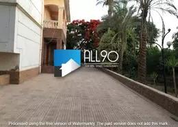 فيلا - 4 غرف نوم - 3 حمامات للبيع في جمعية احمد عرابى - مدينة العبور - القليوبية