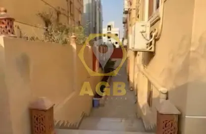 دوبلكس - 4 غرف نوم - 3 حمامات للبيع في شارع الشويفات - الحي الاول - التجمع الخامس - مدينة القاهرة الجديدة - القاهرة