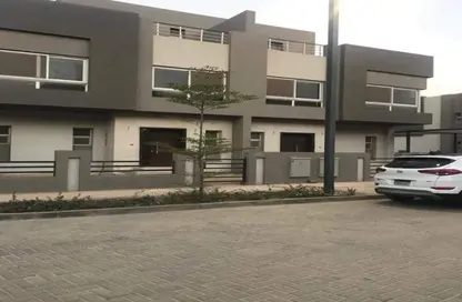 Villa - 5 Bedrooms - 5 Bathrooms for sale in Etapa - Sheikh Zayed Compounds - Sheikh Zayed City - Giza